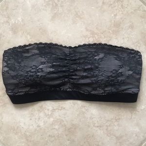 Black lace bandeau